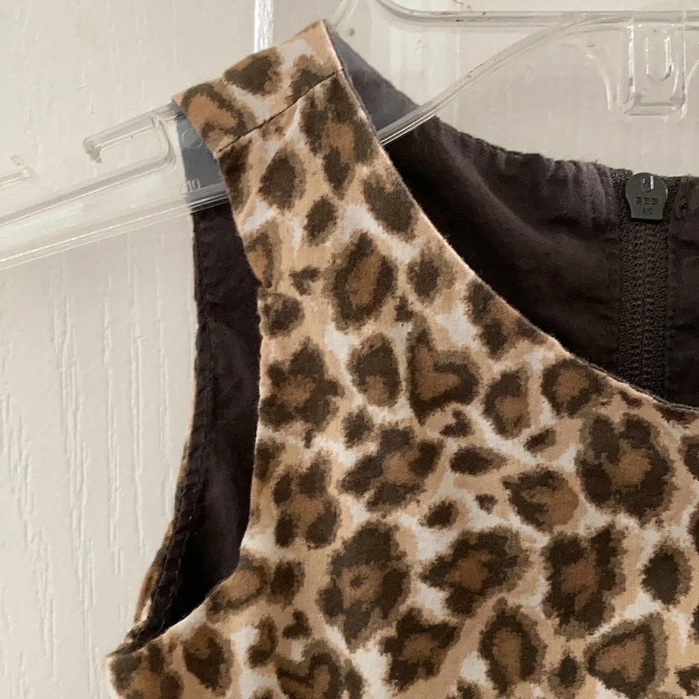 FINAL MARKDOWN Girls 1989 place bubble bottom animal print dress 2t